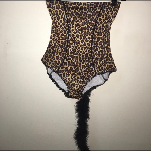 SEXY cheetah costume - Picture 4 of 8